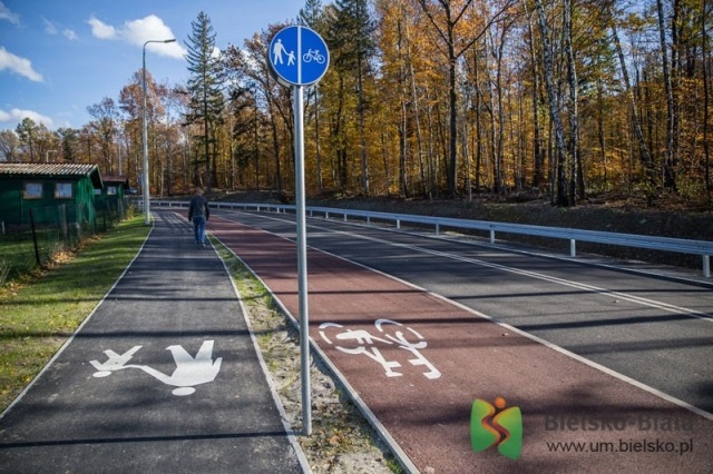 Rozbudowa ulicy za ponad 5 mln zł. Jest nawet ścieżka rowerowa - foto