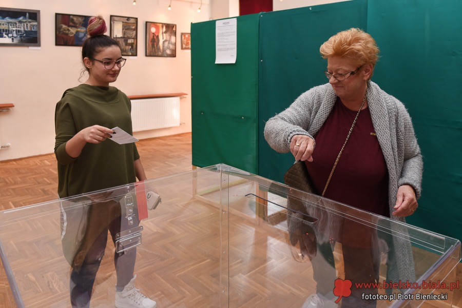 Feta na cześć Klimaszewskiego. Tak wybierano nowego prezydenta