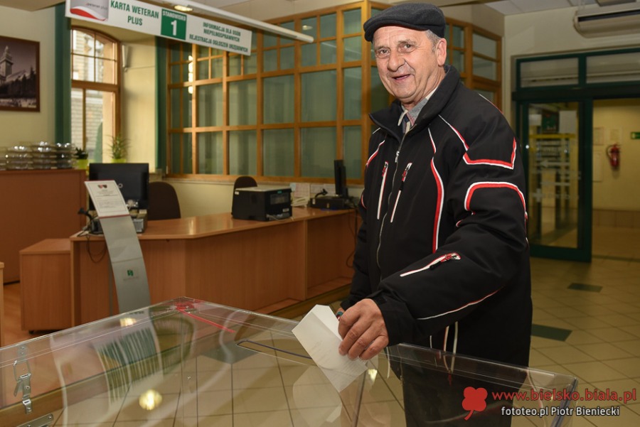 Feta na cześć Klimaszewskiego. Tak wybierano nowego prezydenta