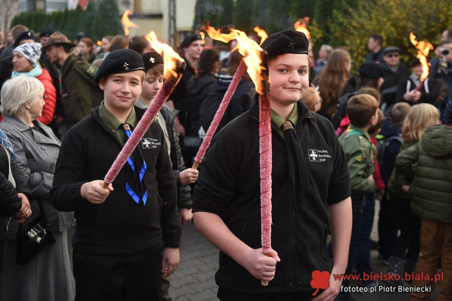 Tłumy na Cmentarzu Wojska Polskiego. Ten dzień zjednoczył bielszczan