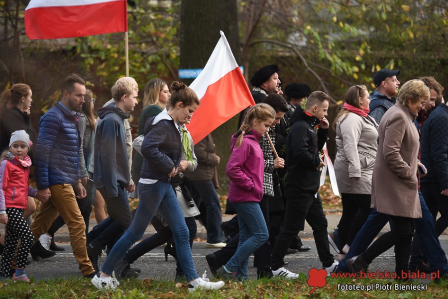 Tłumy na Cmentarzu Wojska Polskiego. Ten dzień zjednoczył bielszczan