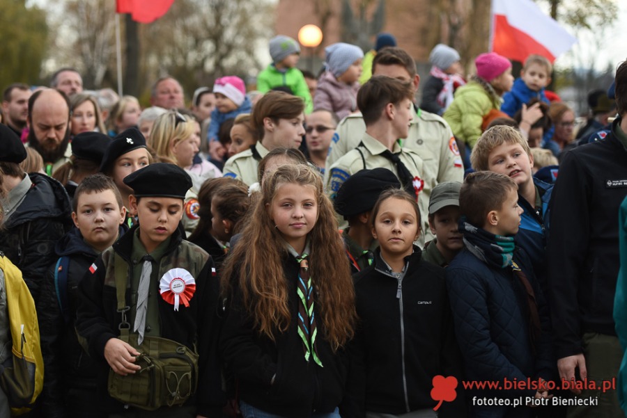 Tłumy na Cmentarzu Wojska Polskiego. Ten dzień zjednoczył bielszczan