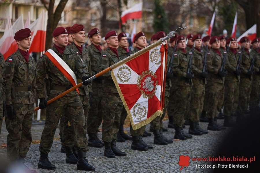 Tłumy na Cmentarzu Wojska Polskiego. Ten dzień zjednoczył bielszczan