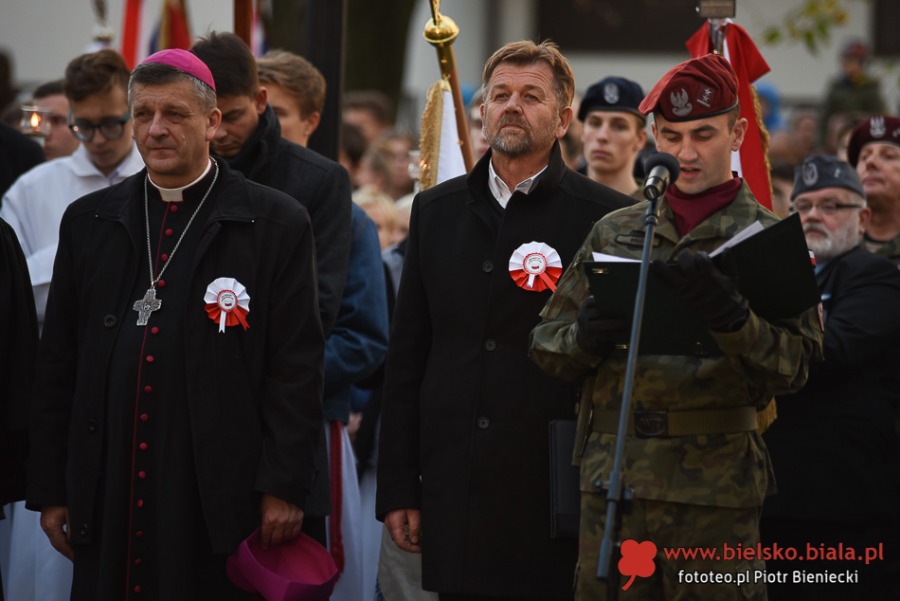 Tłumy na Cmentarzu Wojska Polskiego. Ten dzień zjednoczył bielszczan