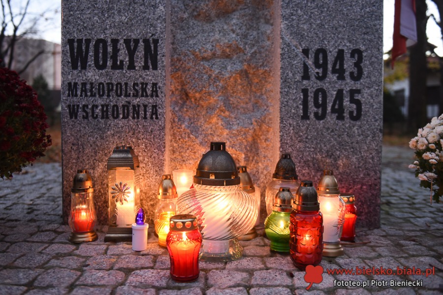 Tłumy na Cmentarzu Wojska Polskiego. Ten dzień zjednoczył bielszczan