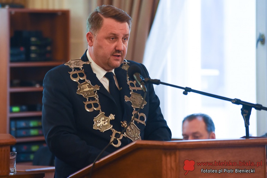 „Planujemy zmianę pokoleniową w administracji”. Pierwszy wywiad z prezydentem