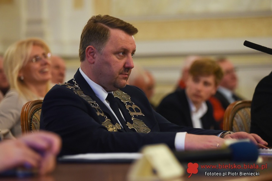 „Planujemy zmianę pokoleniową w administracji”. Pierwszy wywiad z prezydentem