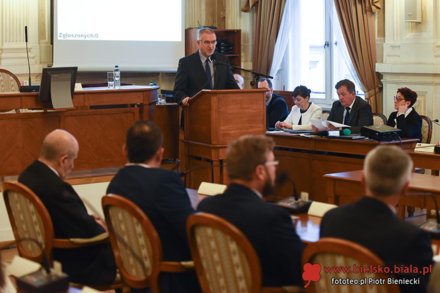 „Planujemy zmianę pokoleniową w administracji”. Pierwszy wywiad z prezydentem