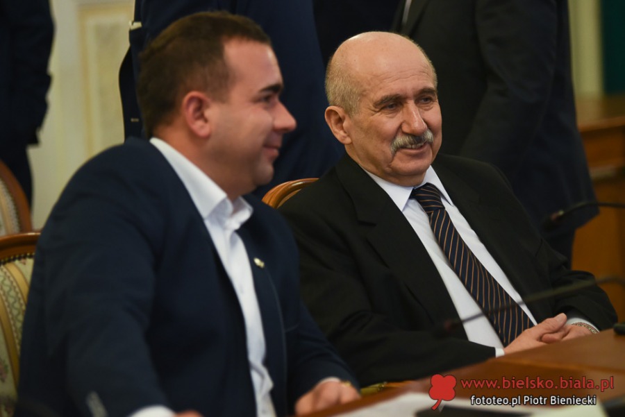 „Planujemy zmianę pokoleniową w administracji”. Pierwszy wywiad z prezydentem