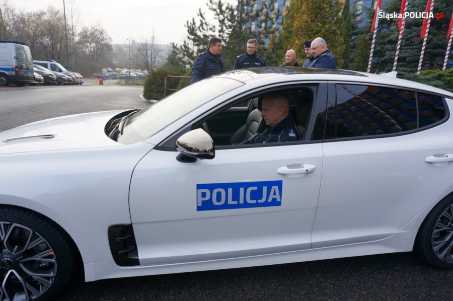 Szybkie stingery do pościgów. Trafią do bielskiej drogówki? - foto