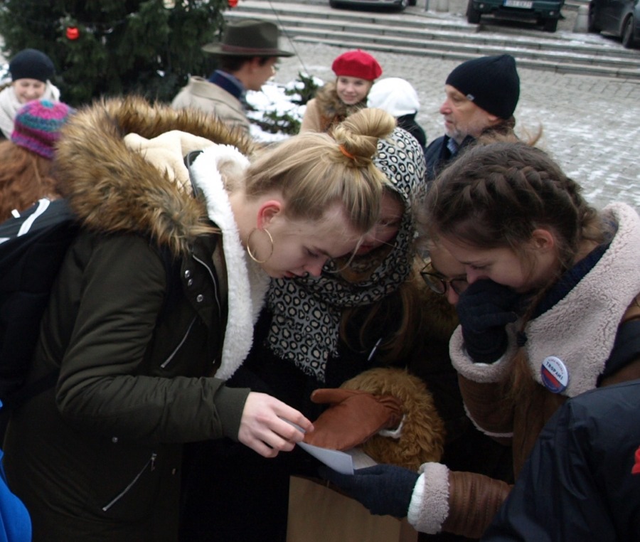Demonstracja na ul. 11 Listopada. „Wolność kocham i rozumiem” - foto