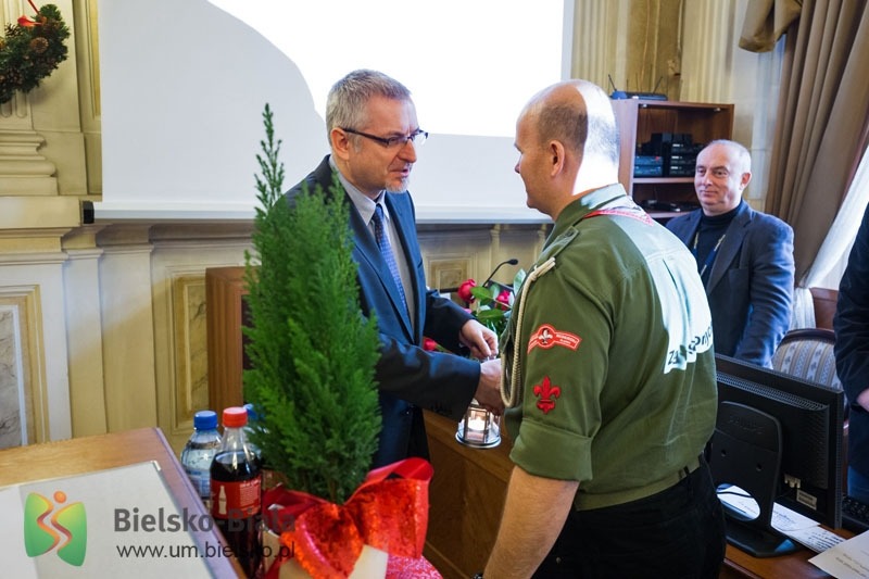 Światło Pokoju w Bielsku-Białej. Uroczyste chwile w ratuszu - foto