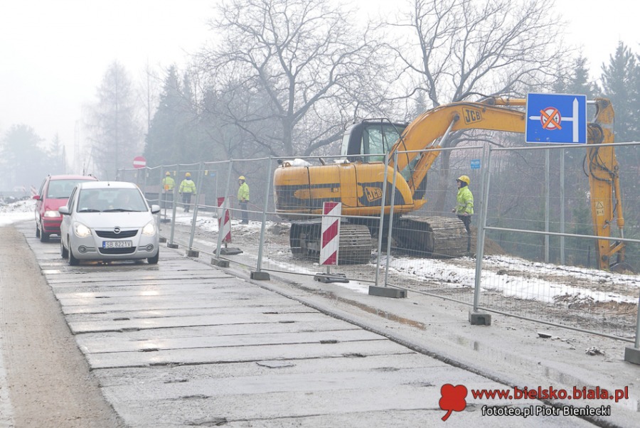 Rozkopana Krakowska. Co się dzieje na placu budowy? ZDJĘCIA
