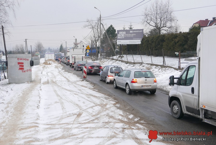 Rozkopana Krakowska. Co się dzieje na placu budowy? ZDJĘCIA