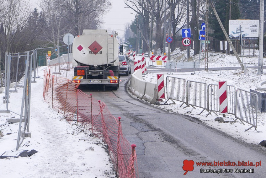 Rozkopana Krakowska. Co się dzieje na placu budowy? ZDJĘCIA