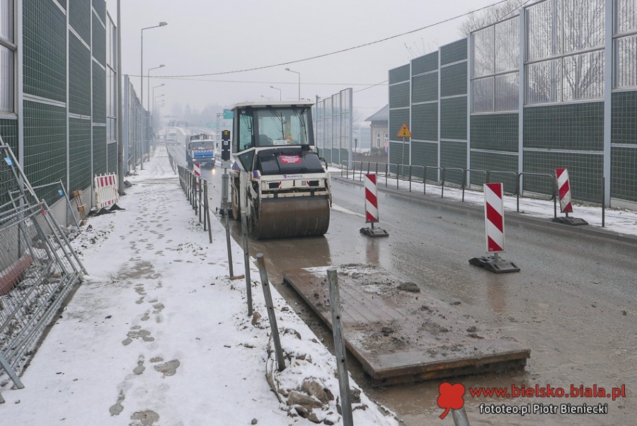Rozkopana Krakowska. Co się dzieje na placu budowy? ZDJĘCIA