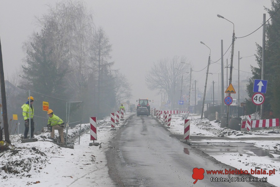 Rozkopana Krakowska. Co się dzieje na placu budowy? ZDJĘCIA
