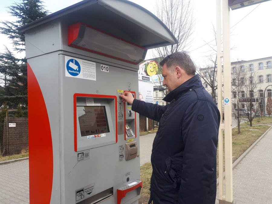 Flaczki z prezydentem, czyli dwie godziny bez kierowcy i auta służbowego