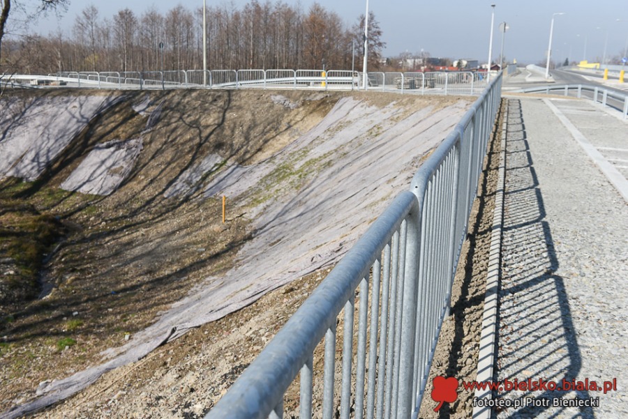 Międzyrzecka prawie gotowa. W oczekiwaniu na przecięcie wstęgi - ZDJĘCIA