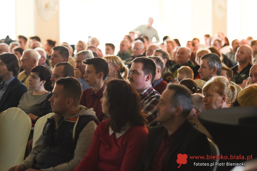Spotkanie z jedynym polskim kosmonautą. Sala pękała w szwach - foto