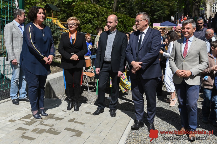 Piknik z dużym rozmachem. Tak się bawią tylko w "Reju"! ZDJĘCIA
