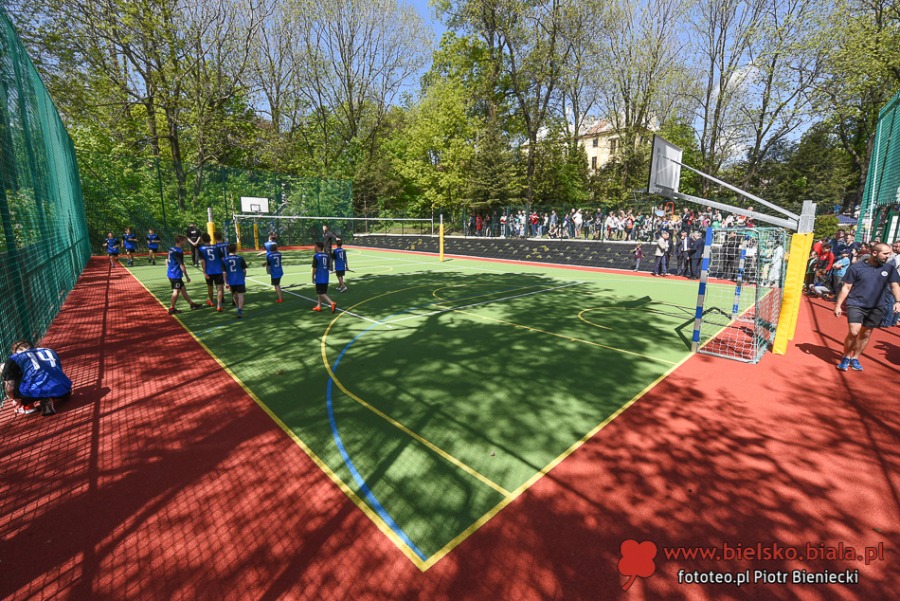 Piknik z dużym rozmachem. Tak się bawią tylko w "Reju"! ZDJĘCIA