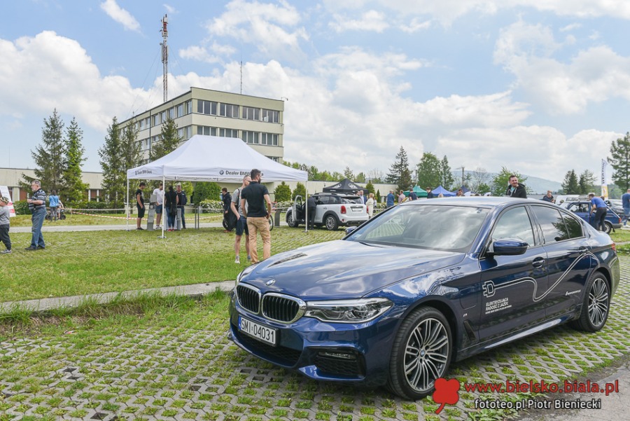 Każdy jeździ na prąd. Elektryczny Maluch pod Szyndzielnią ZDJĘCIA