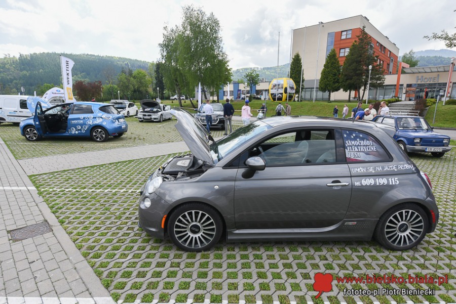 Każdy jeździ na prąd. Elektryczny Maluch pod Szyndzielnią ZDJĘCIA