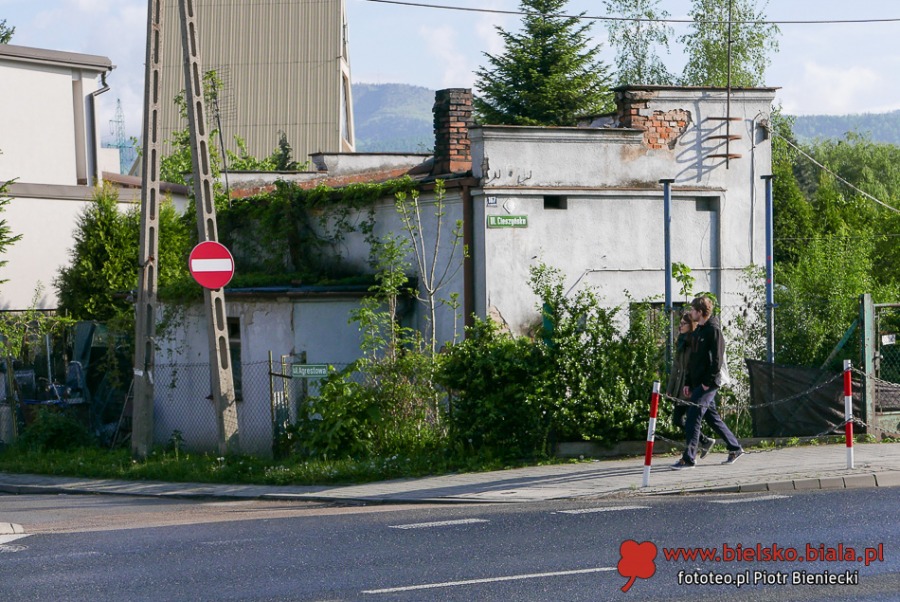Stara Cieszyńska przechodzi do historii. Zanim zedrą asfalt ZDJĘCIA