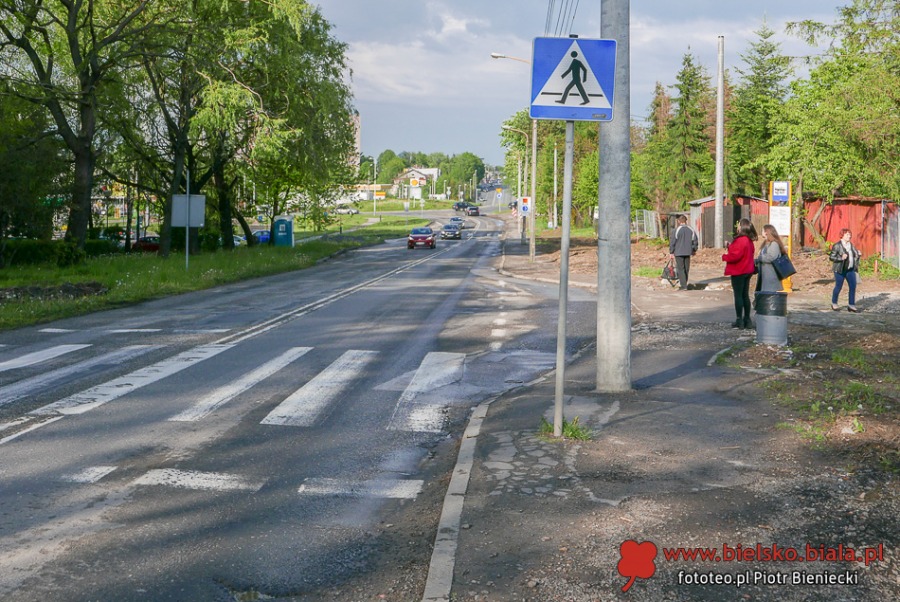 Stara Cieszyńska przechodzi do historii. Zanim zedrą asfalt ZDJĘCIA