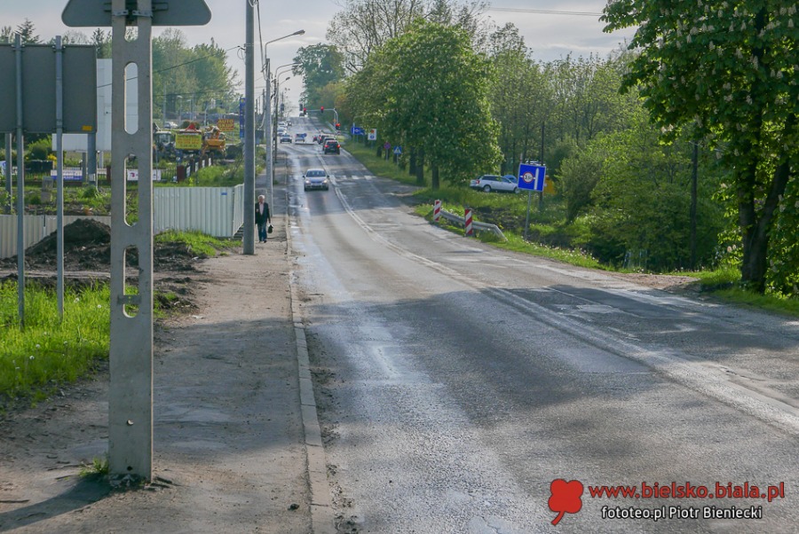Stara Cieszyńska przechodzi do historii. Zanim zedrą asfalt ZDJĘCIA