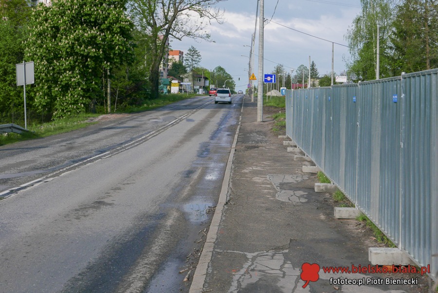 Stara Cieszyńska przechodzi do historii. Zanim zedrą asfalt ZDJĘCIA
