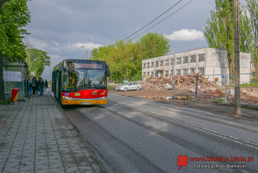 Stara Cieszyńska przechodzi do historii. Zanim zedrą asfalt ZDJĘCIA