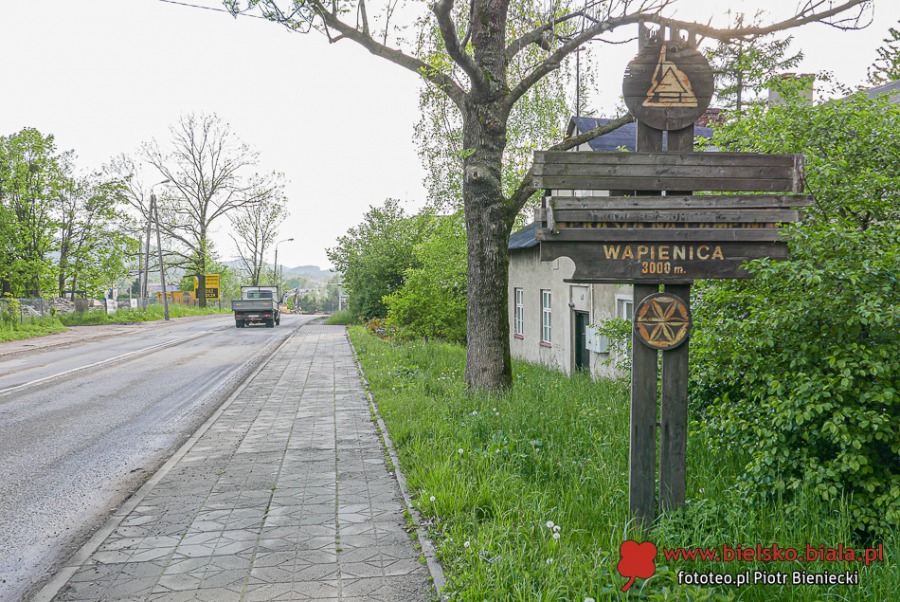 Stara Cieszyńska przechodzi do historii. Zanim zedrą asfalt ZDJĘCIA