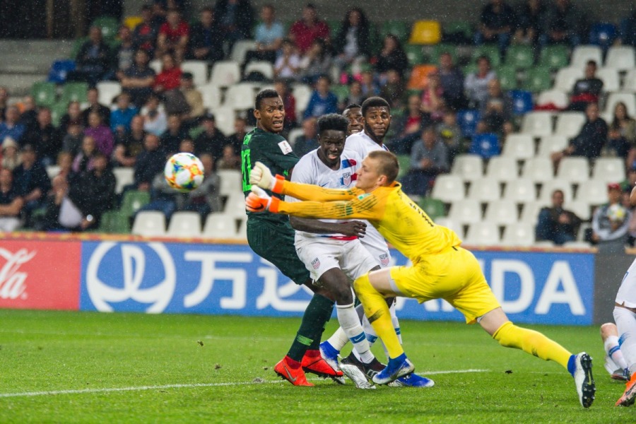 Światowy futbol na bielskim stadionie. Dziś komplet widzów czeka na hit! ZDJĘCIA
