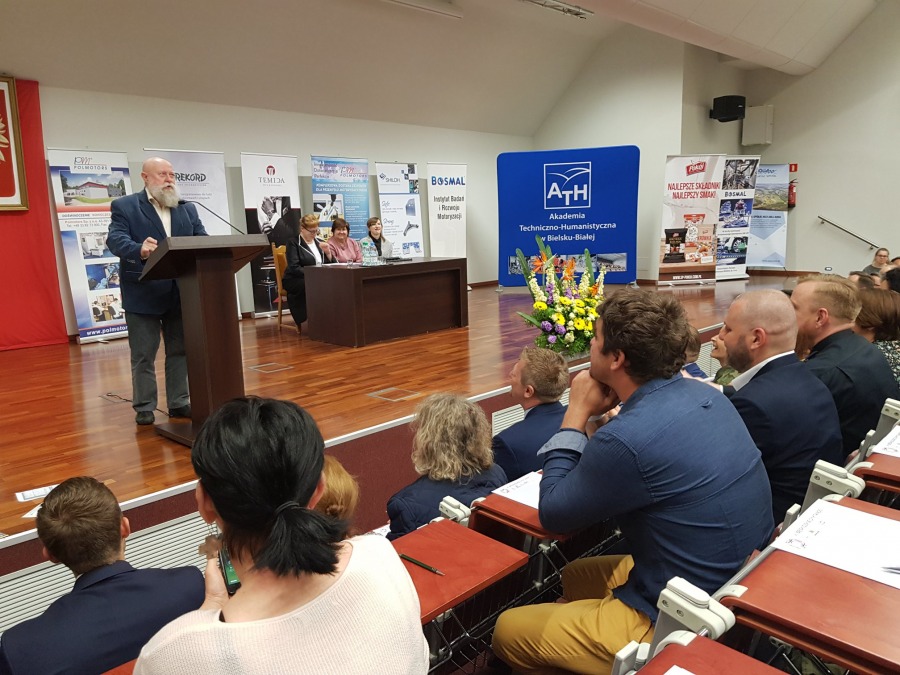 Wiceprezes ZIAD wśród zwycięzców beskidzkiego dyktanda. Podajemy TEKST!