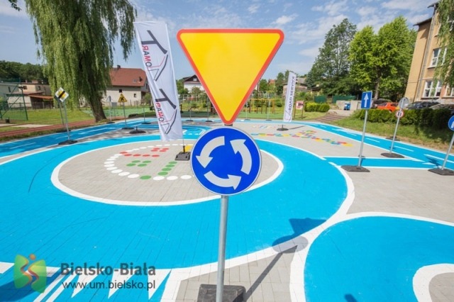 Otwarcie miasteczka ruchu drogowego w Starym Bielsku - foto