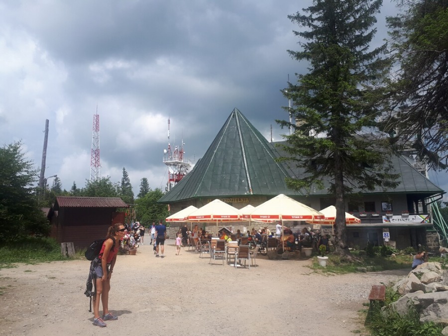 Herbata w wersji XL w schronisku na Szyndzielni. Dlaczego warto tu zajrzeć?