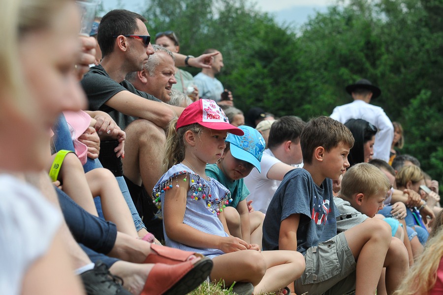 Zacięta bitwa w Wilkowicach. Widzowie byli zachwyceni ZDJĘCIA