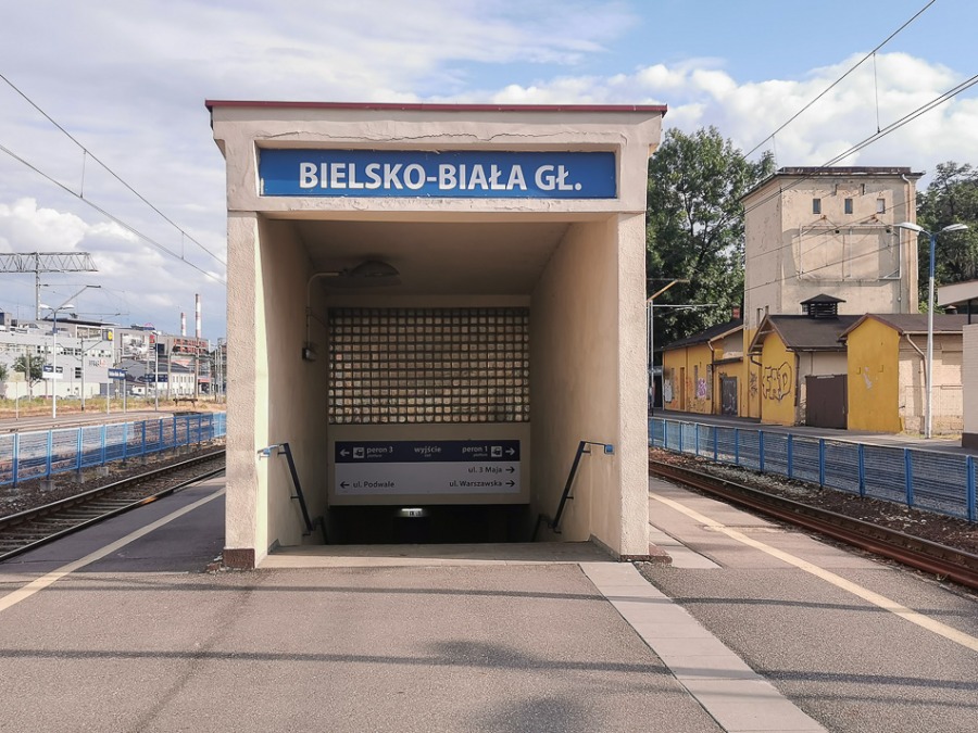 Bielsko-Biała wita! Zmiany na dworcu głównym ZDJĘCIA