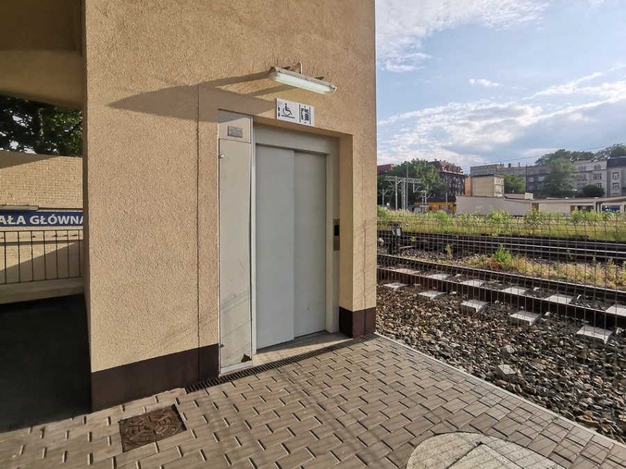 Bielsko-Biała wita! Zmiany na dworcu głównym ZDJĘCIA