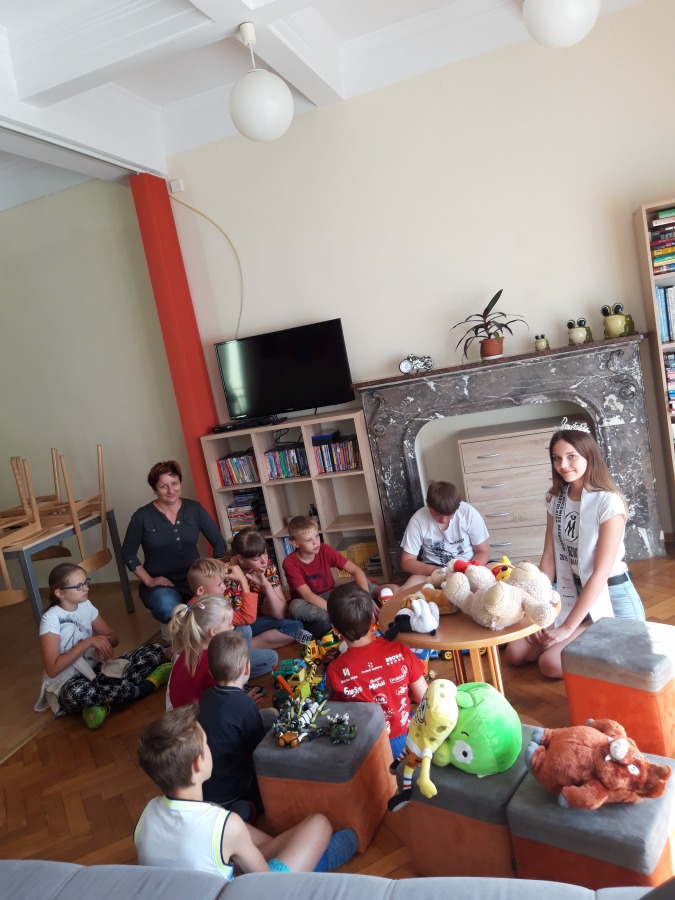 Wyjątkowy dzień w Olszówce. Każdy chciał przytulić się do miss - foto