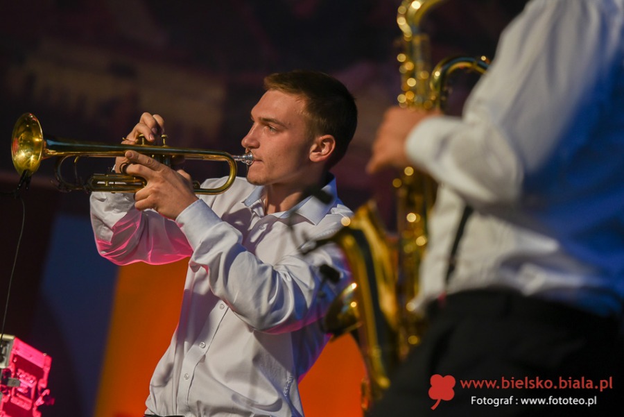 Rozkład jazdy na wakacje. Jako pierwszy ruszył Pociąg Rock'n'Roll!