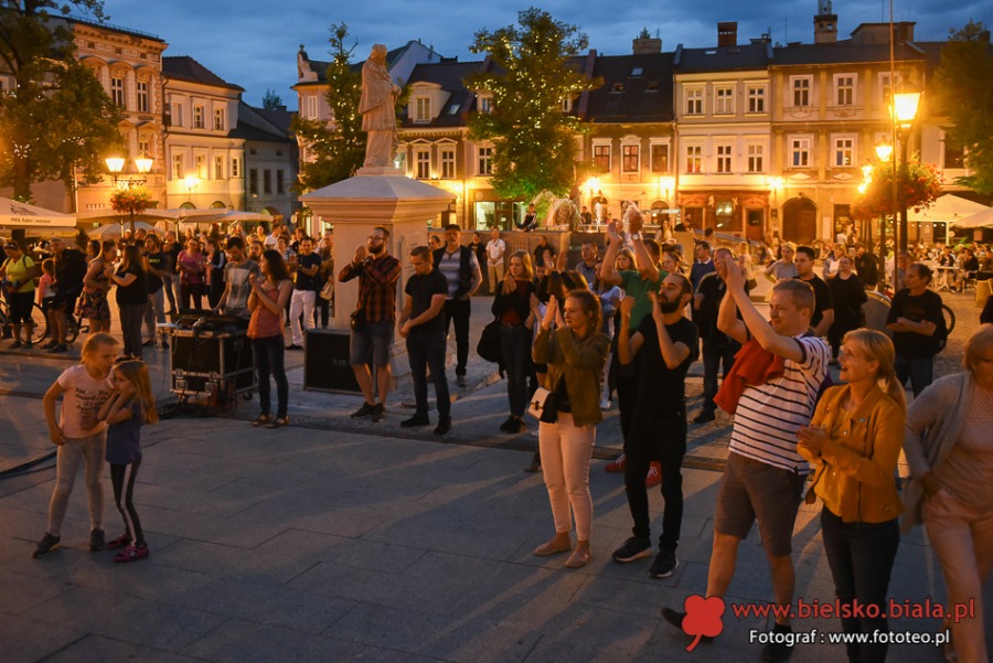 Rozkład jazdy na wakacje. Jako pierwszy ruszył Pociąg Rock'n'Roll!