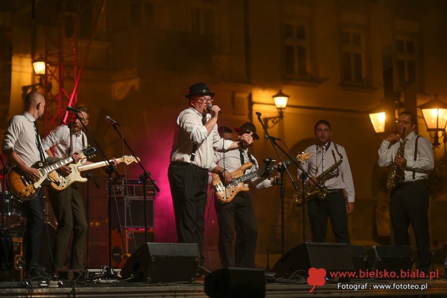 Rozkład jazdy na wakacje. Jako pierwszy ruszył Pociąg Rock'n'Roll!