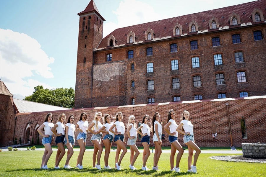 Robią furorę nad Bałtykiem. Piękne dziewczyny z Beskidów - foto