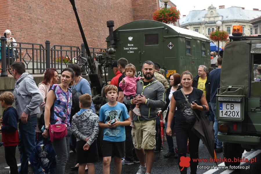 Operacja w centrum Bielska-Białej. Publiczność była zachwycona! ZDJĘCIA