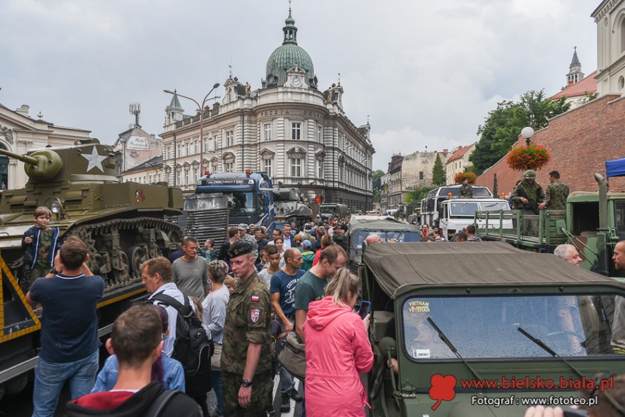 Operacja w centrum Bielska-Białej. Publiczność była zachwycona! ZDJĘCIA