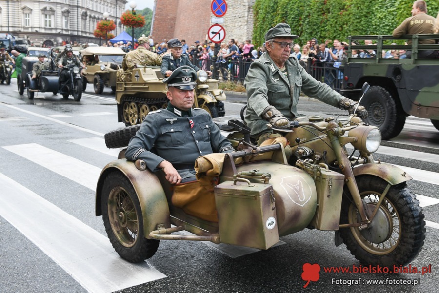 Operacja w centrum Bielska-Białej. Publiczność była zachwycona! ZDJĘCIA