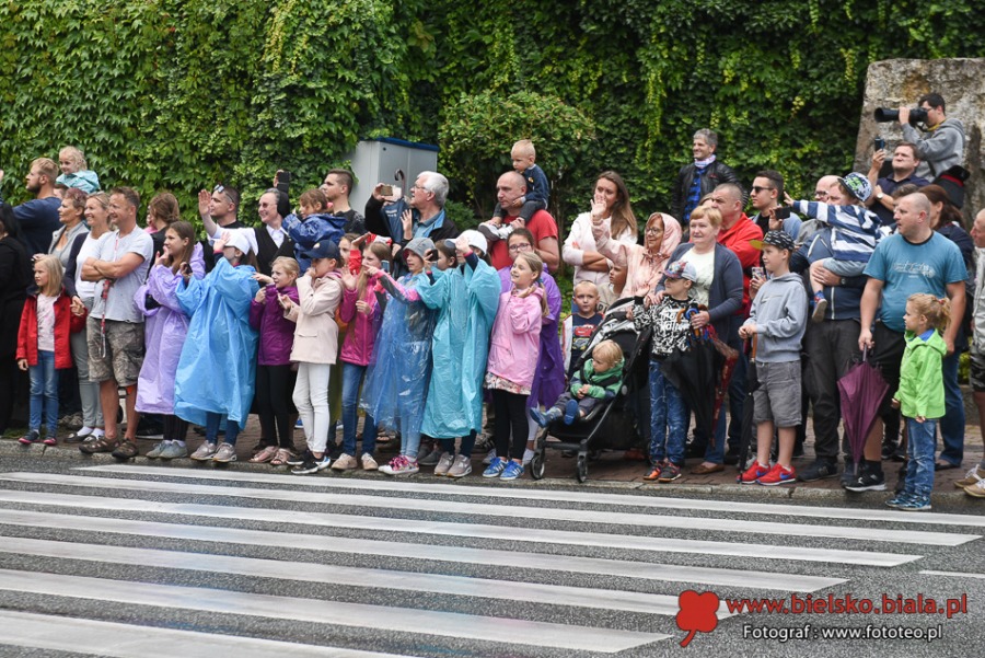 Operacja w centrum Bielska-Białej. Publiczność była zachwycona! ZDJĘCIA